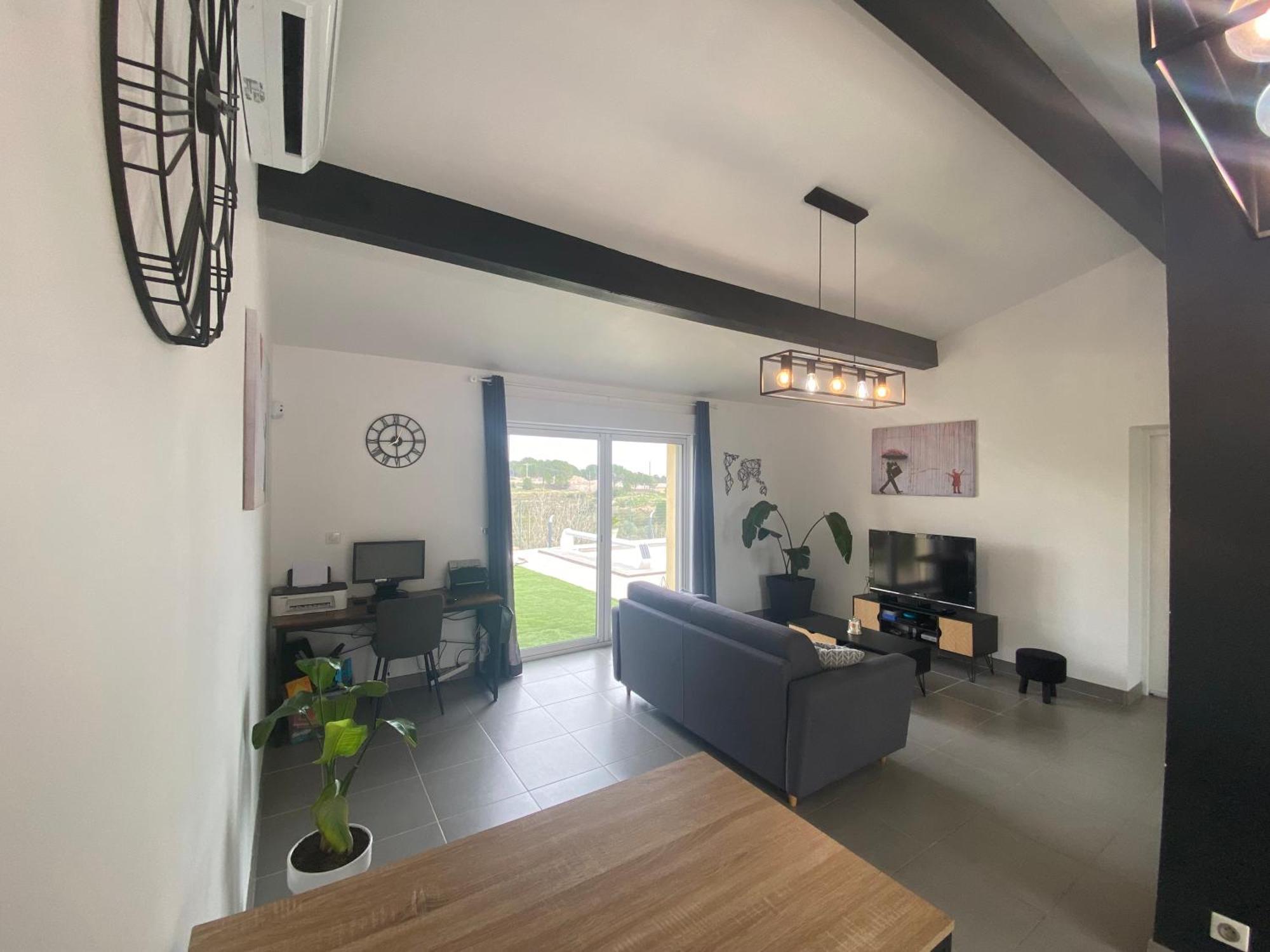 Privatunterkunft Loftly Place Cournonsec
