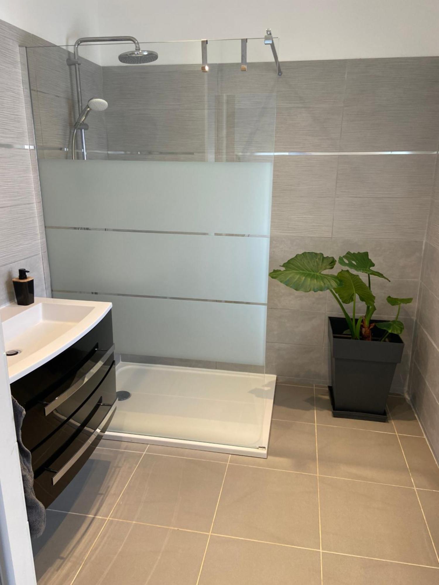 Privatunterkunft Loftly Place Cournonsec